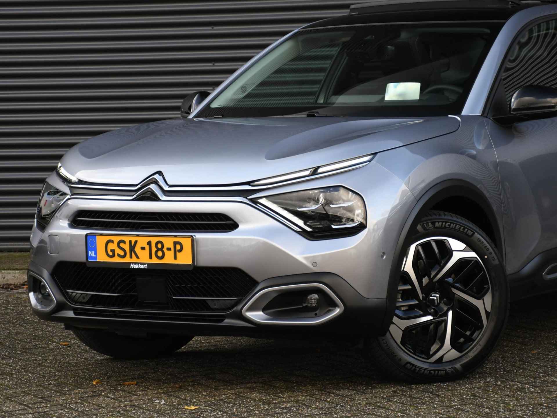 Citroen C4 X Max 1.2 Hybrid 136pk Automaat PANO-DAK | 18''LM | HUD | CAMERA VOOR + ACHTER | STOELVERWARMING | DRAADLOOS OPLADEN - 2/35