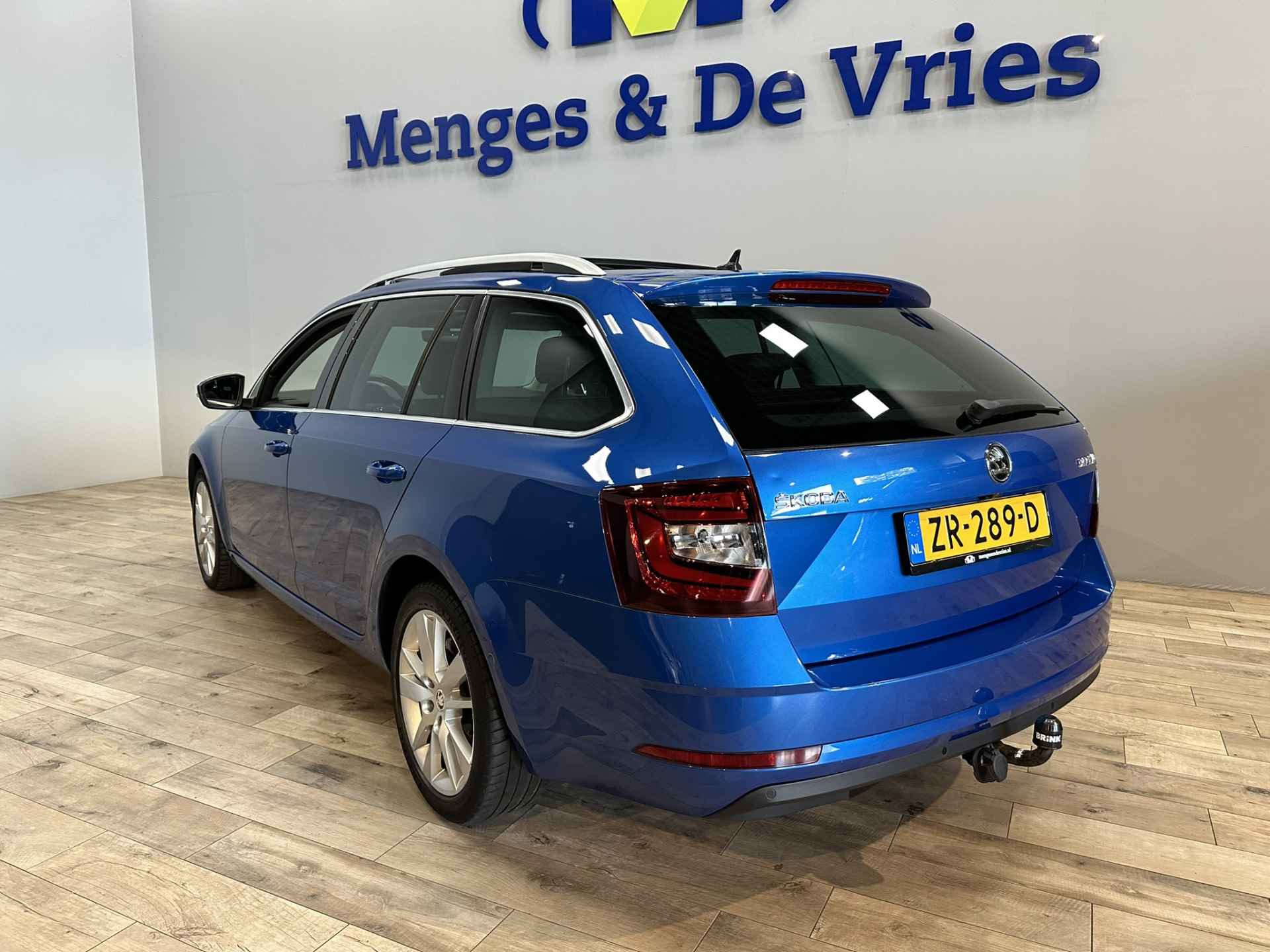 Škoda Octavia Combi 1.5 TSI Greentech Style Business Airco ECC | Panorama | Canton | Leer | Trekhaak | LED | Cruise Control | Navigatie | Apple Carplay Android Auto | Isofix | NAP | - 5/49