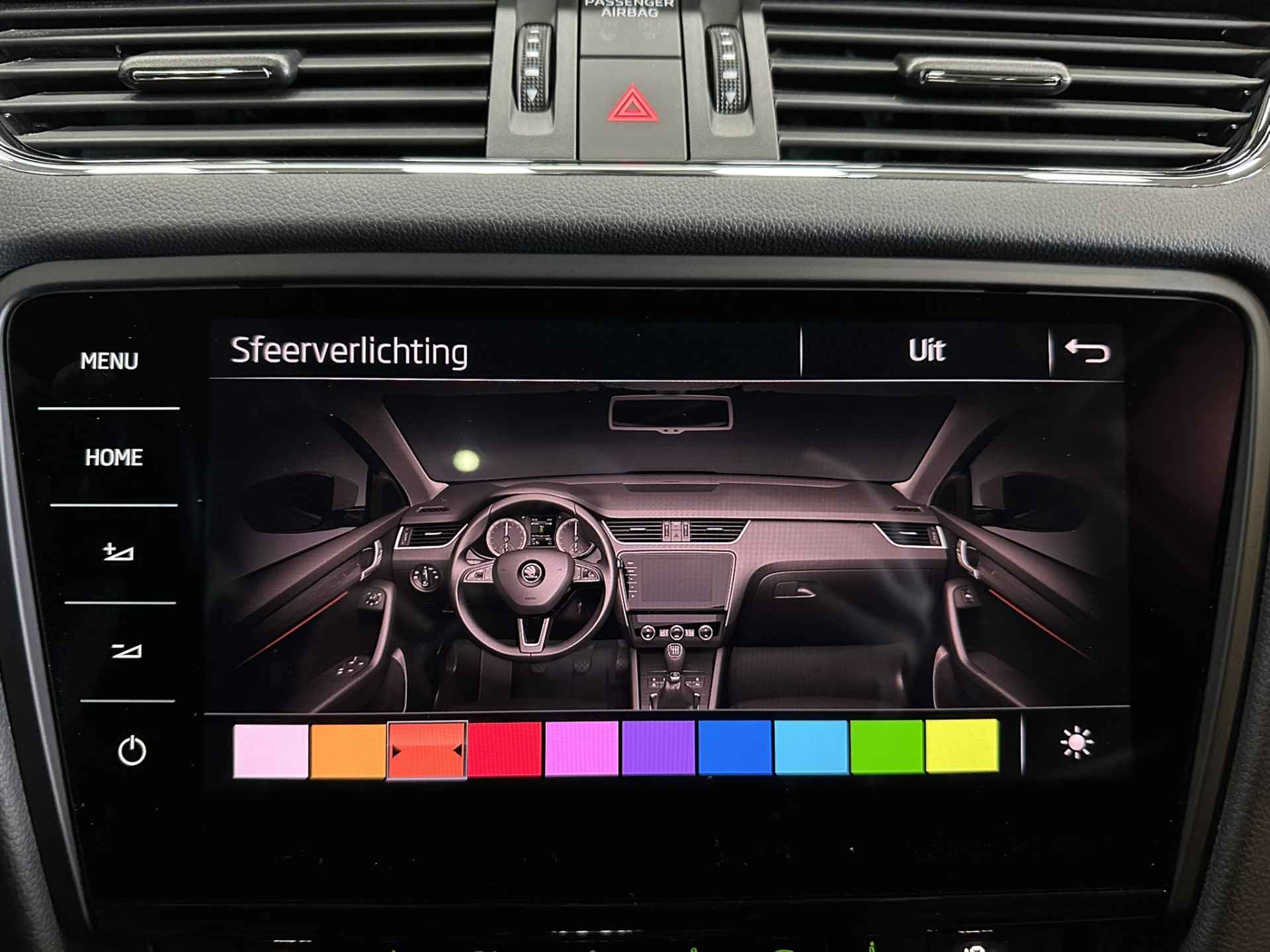 Škoda Octavia Combi 1.5 TSI Greentech Style Business Airco ECC | Panorama | Canton | Leer | Trekhaak | LED | Cruise Control | Navigatie | Apple Carplay Android Auto | Isofix | NAP | - 26/49