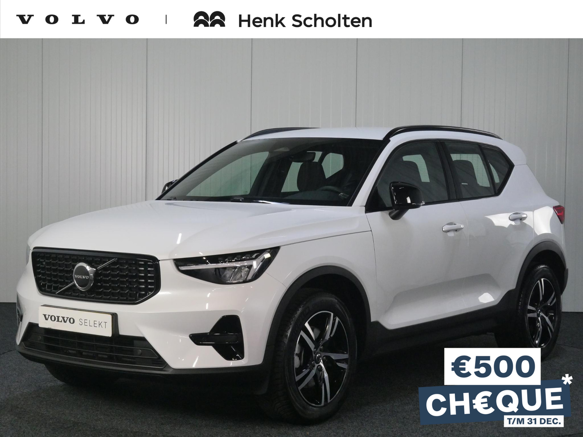 Volvo XC40 B4 AUT7 197PK Plus Dark, Adaptieve Cruise Control, Pilot Assist, Harman/Kardon Audiosysteem, DAB+, Grootlicht assistent, Keyless entry/ start, Verwarmbare Voorruit, Trekhaak