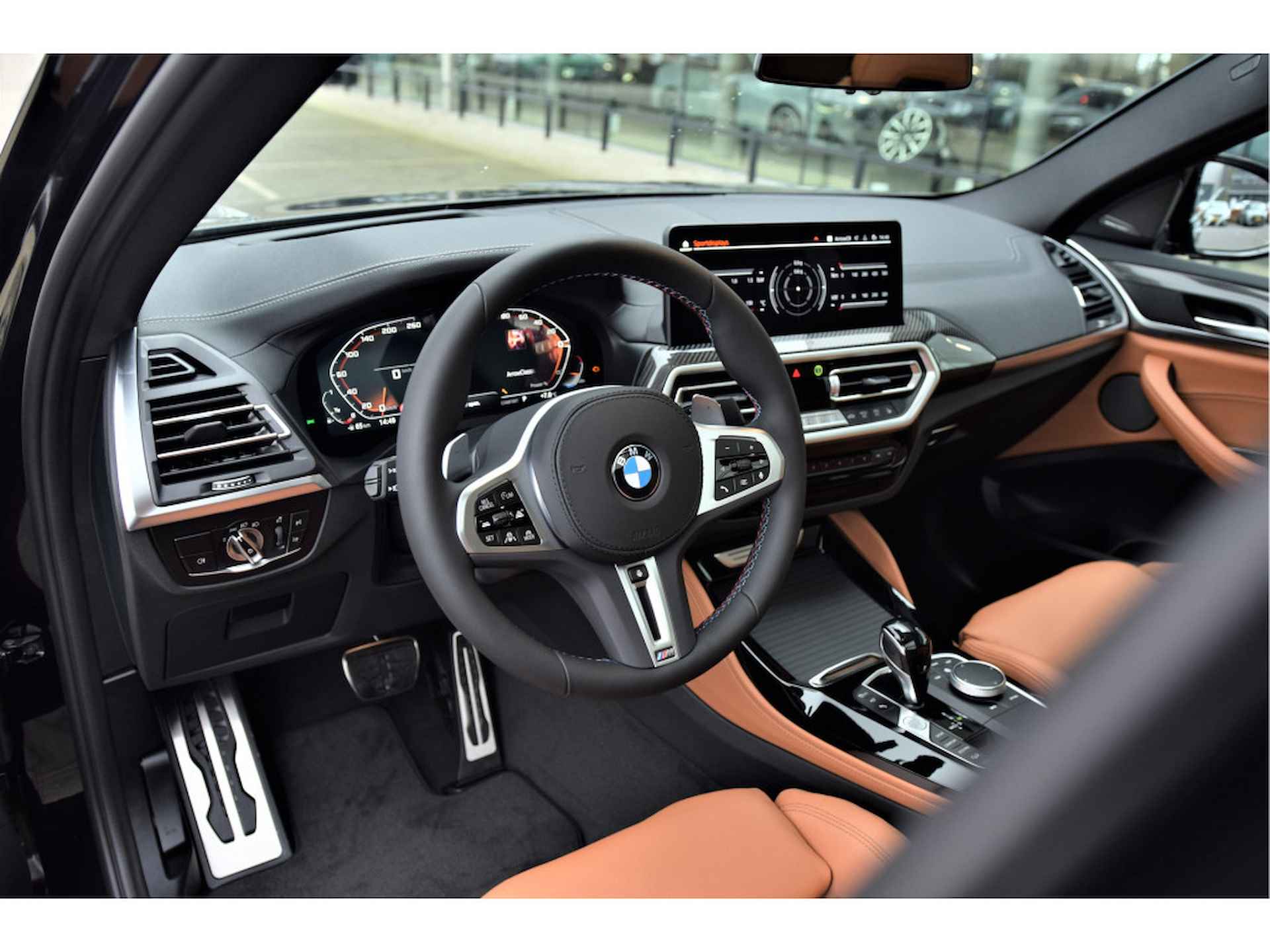 BMW X4 M40i High Executive Automaat / Panoramadak / Trekhaak / Laserlight / Parking Assistant Plus / Head-Up / Driving Assistant Professional / Comfort Access - 3/36