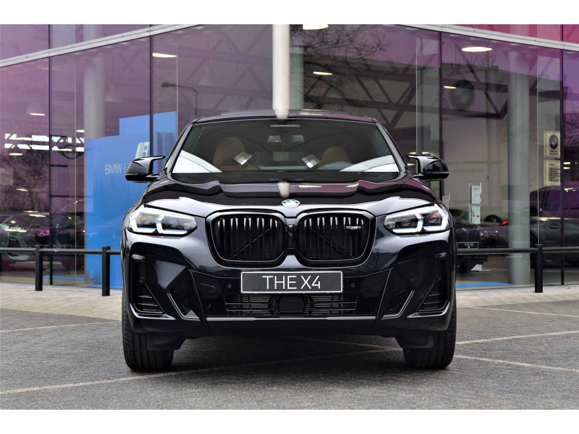 BMW X4 M40i High Executive Automaat / Panoramadak / Trekhaak / Laserlight / Parking Assistant Plus / Head-Up / Driving Assistant Professional / Comfort Access - 6/36