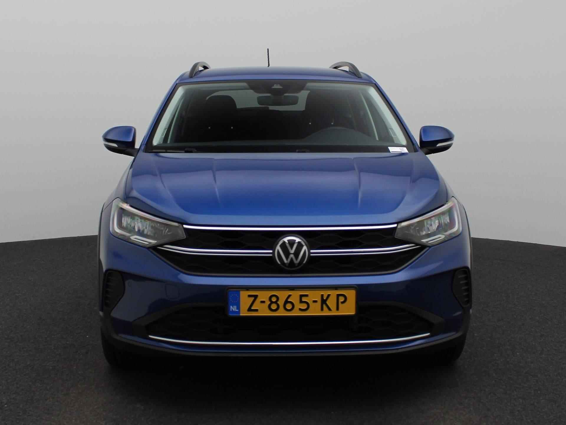 Volkswagen Taigo 1.0 TSI Life Business | Automaat | Navigatie | Apple carplay | Adaptieve cruise control | Travel Assist | Climate control | Stoelverwarming | Parkeersensoren | Achteruitrij camera | Automatische verlichting | LED verlichting | LMV 17" inch | - 4/38