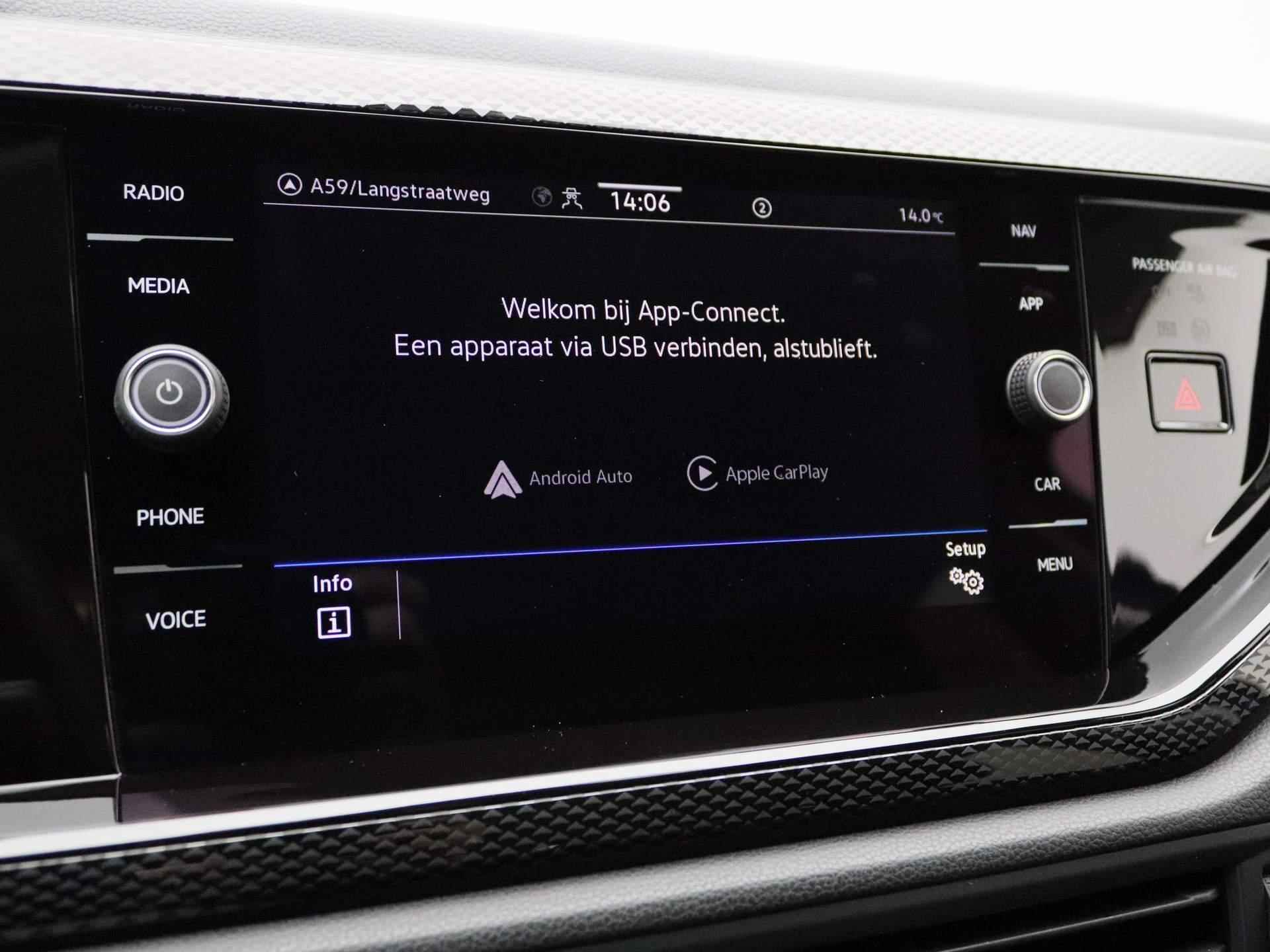 Volkswagen Taigo 1.0 TSI Life Business | Automaat | Navigatie | Apple carplay | Adaptieve cruise control | Travel Assist | Climate control | Stoelverwarming | Parkeersensoren | Achteruitrij camera | Automatische verlichting | LED verlichting | LMV 17" inch | - 25/38