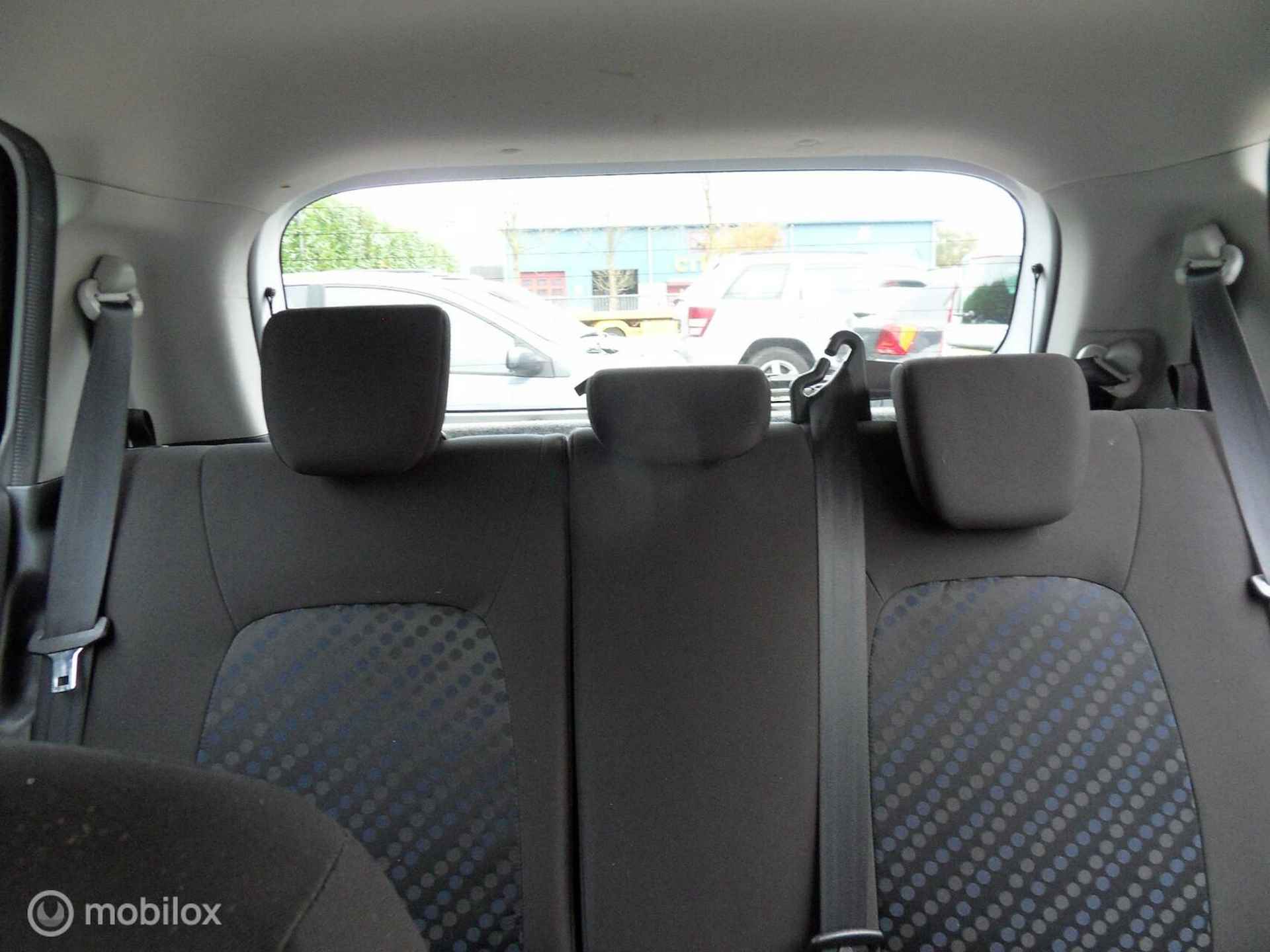 Suzuki Celerio 1.0 Comfort 5 deurs, Airco, Stootlijsten, 4 Seizoensbanden - 16/28