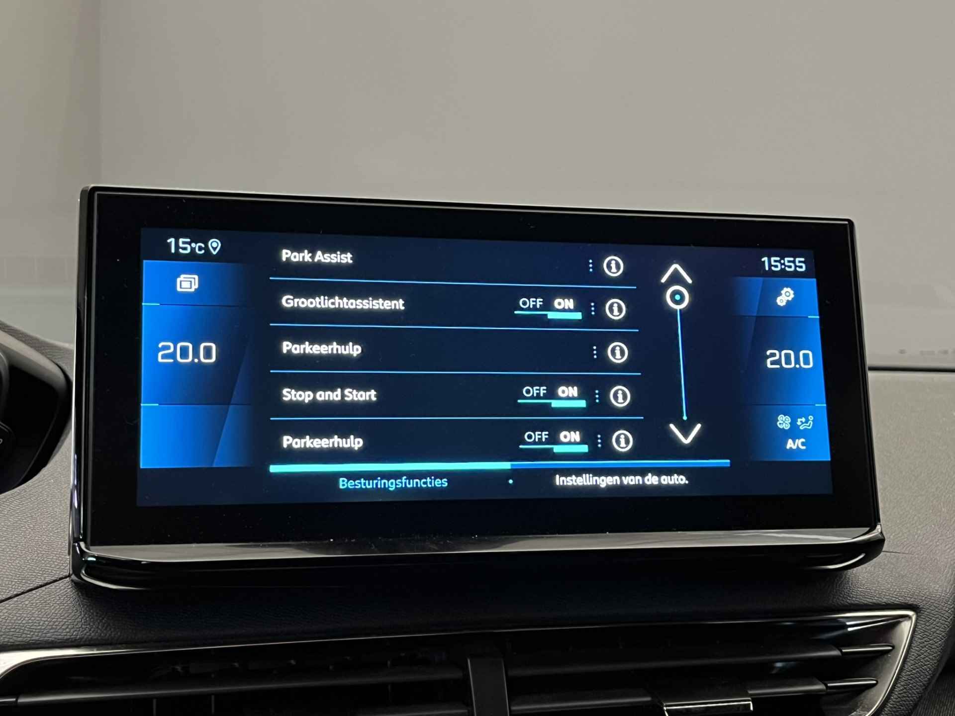 Peugeot 3008 1.2 130pk EAT8 Automaat Allure Pack Business | Navigatie | Climate | Cruise | Keyless | Camera | LED | 18" LMV | Stoelverwarming - 40/48