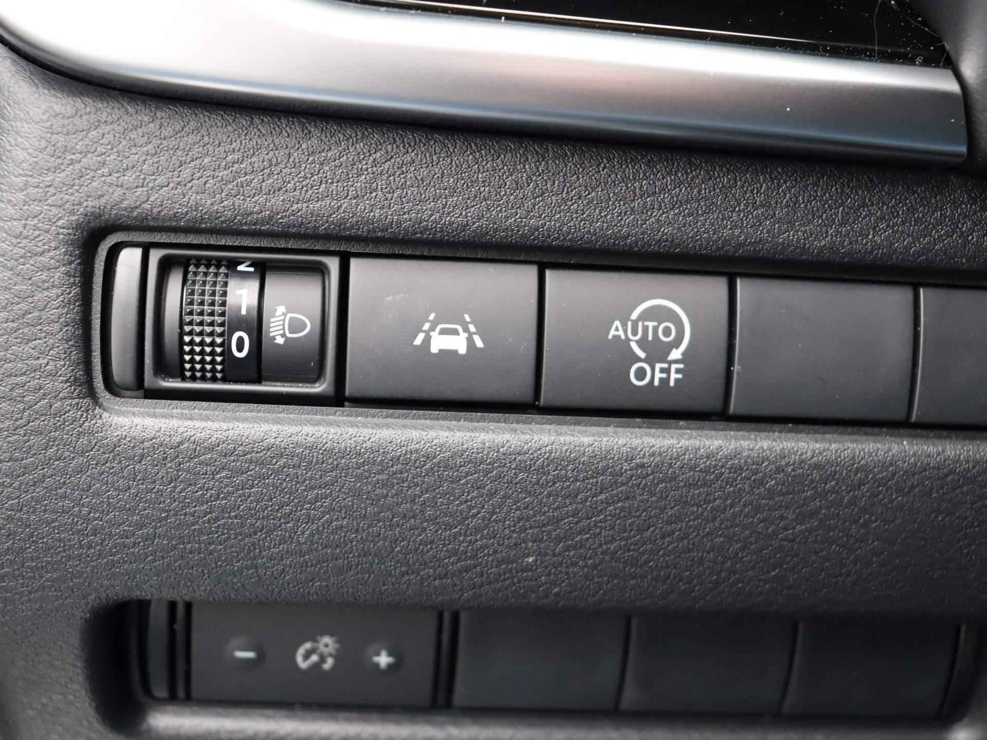 Nissan Qashqai 140pk MHEV N-Connecta | Adaptieve Cruise Control | Panorama Dak |  360 graden camera | Apple Carplay & Android auto| - 21/42