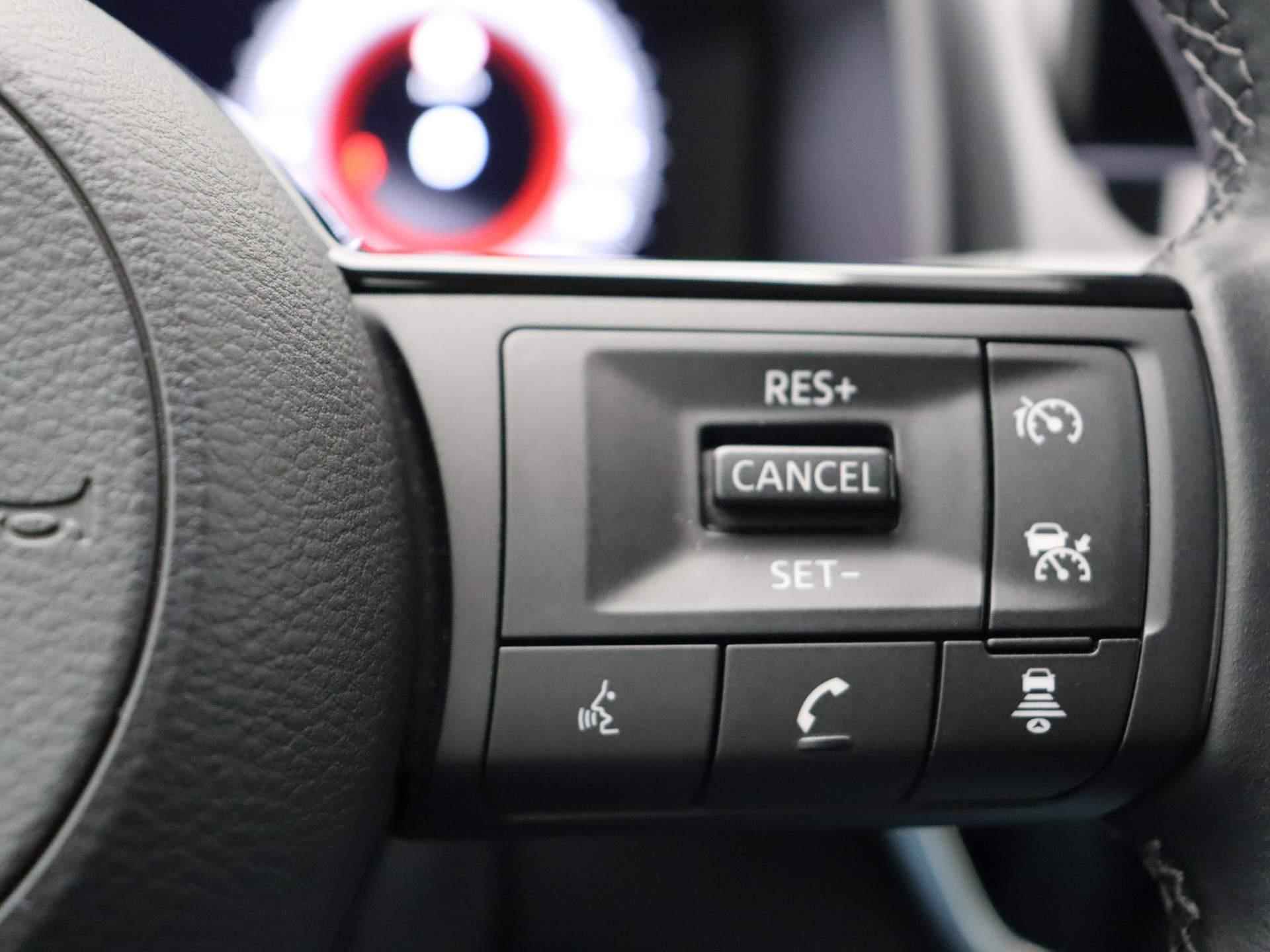 Nissan Qashqai 140pk MHEV N-Connecta | Adaptieve Cruise Control | Panorama Dak |  360 graden camera | Apple Carplay & Android auto| - 25/42