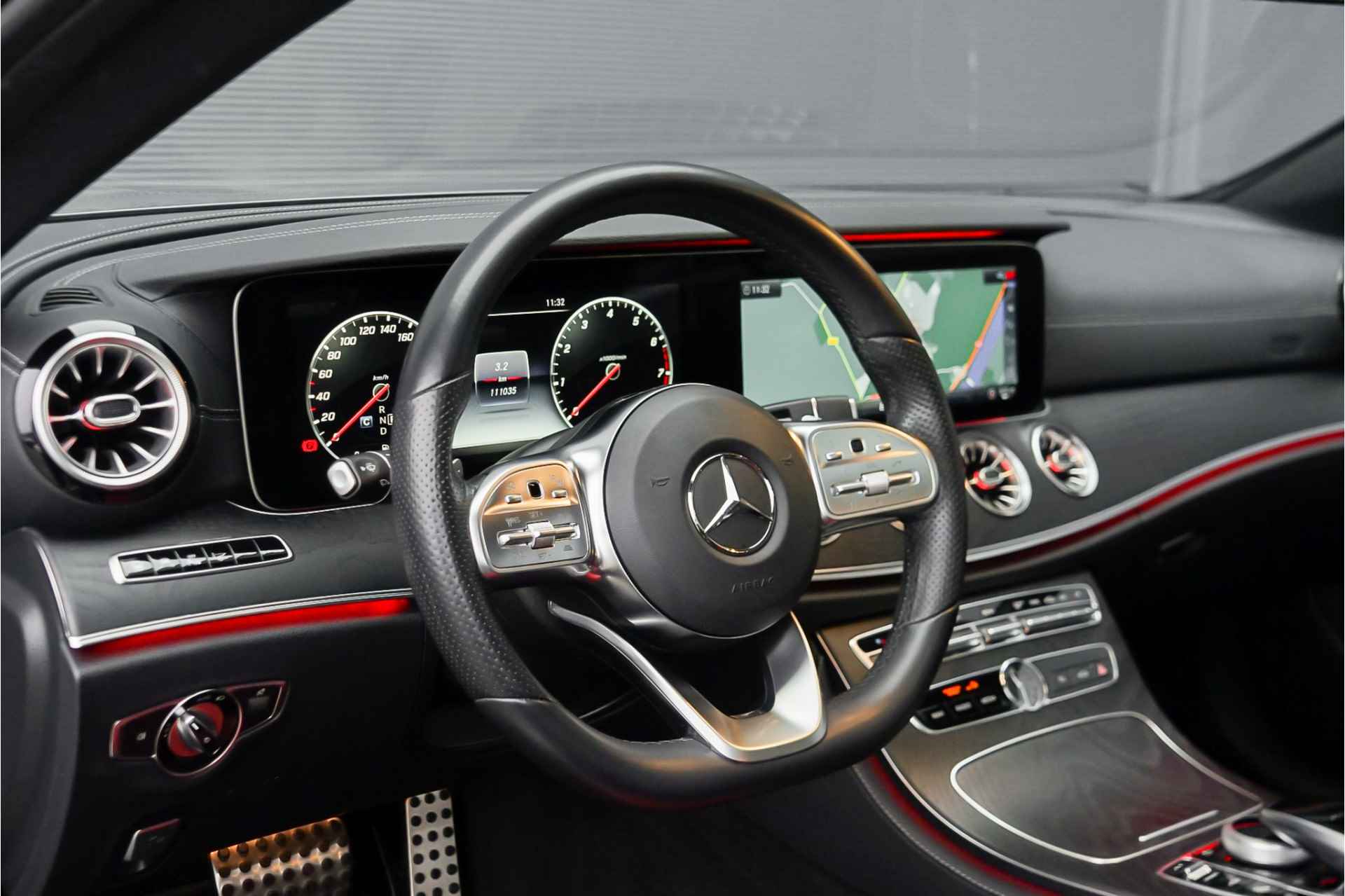 Mercedes-Benz E-Klasse Coupé 350 Prem Plus AMG Pano Distronic Airmatic Burmester 1e Eig Ori NL - 19/50