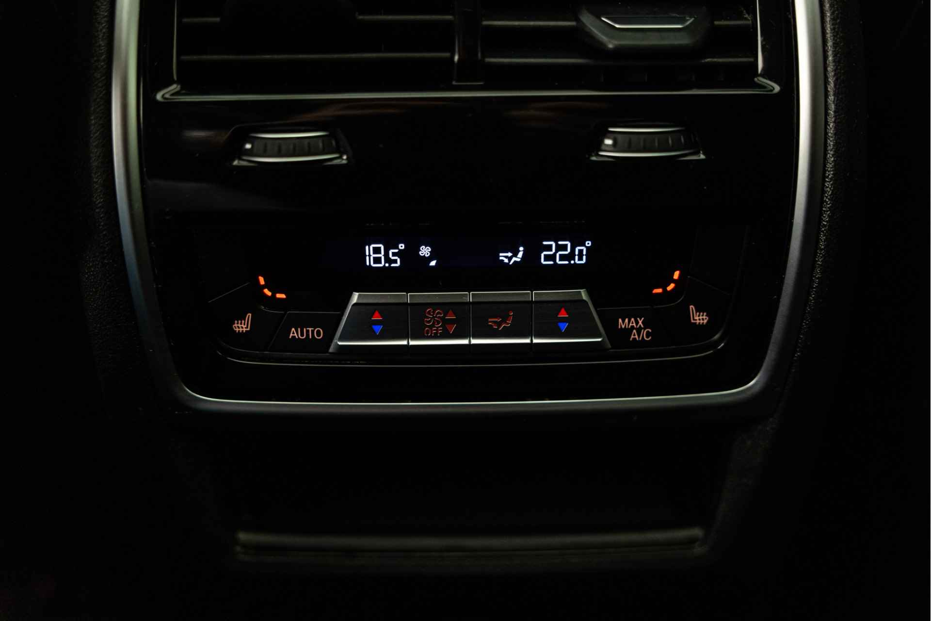 BMW X6 M Competition 625 PK | Pano | Bowers & Wilkins | Carbon | Trekhaak - 10/67