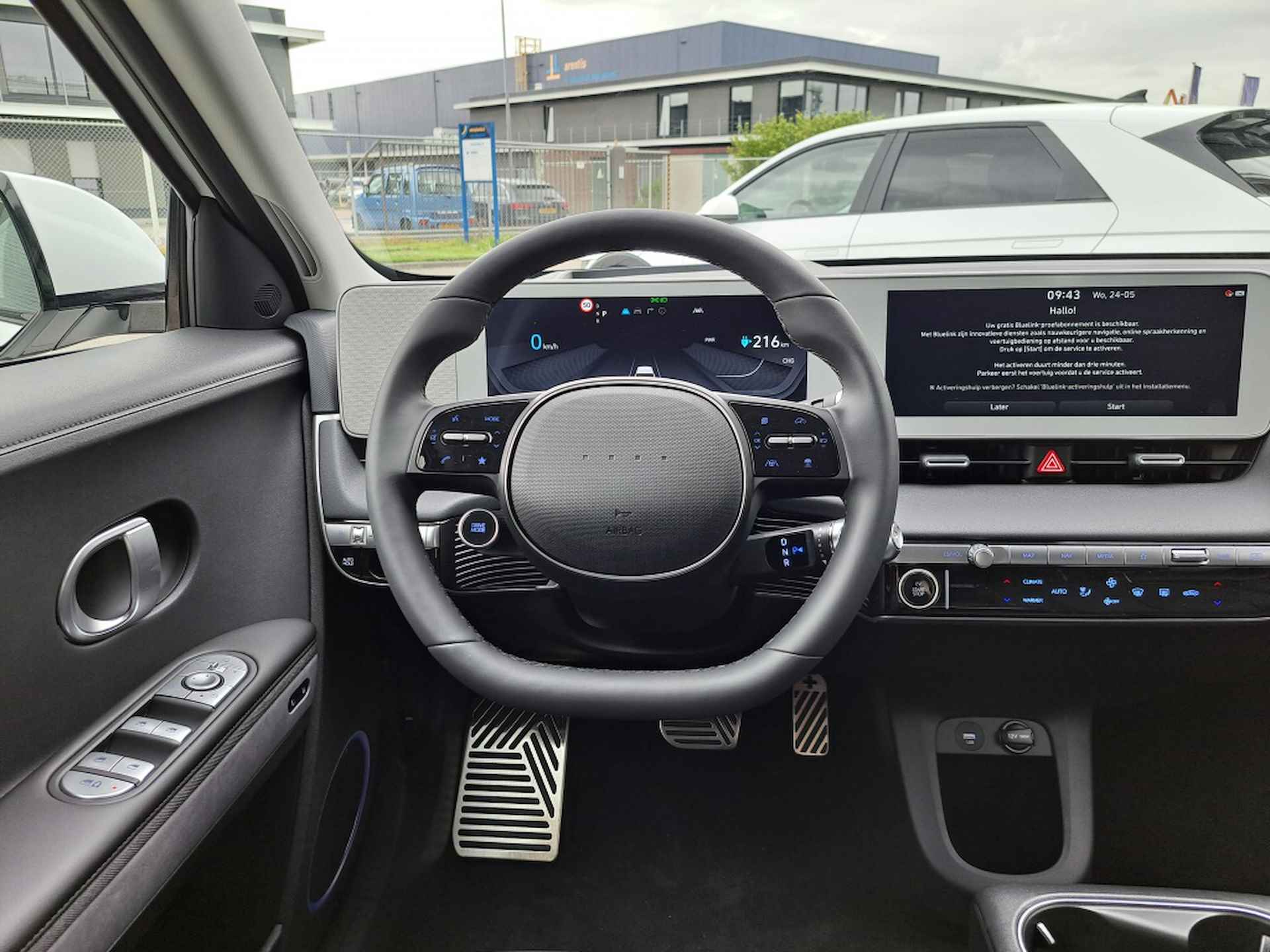 Hyundai IONIQ 5 77 kWh Lounge RWD | Navigatie | Leder stoelen | Stoel verwarming - 23/44