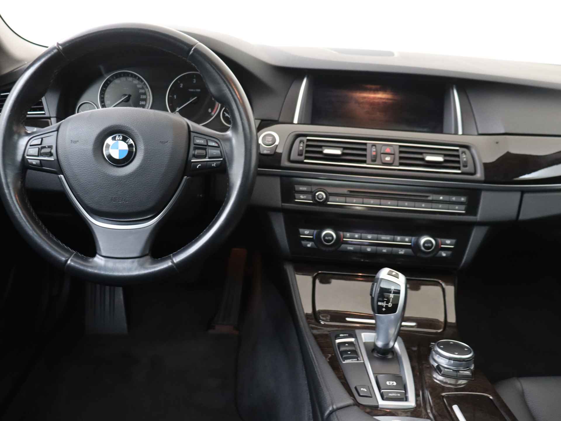 BMW 5 Serie Touring 518d High Executive Automaat | Panorama dak | Leder | Navigatie - 6/35