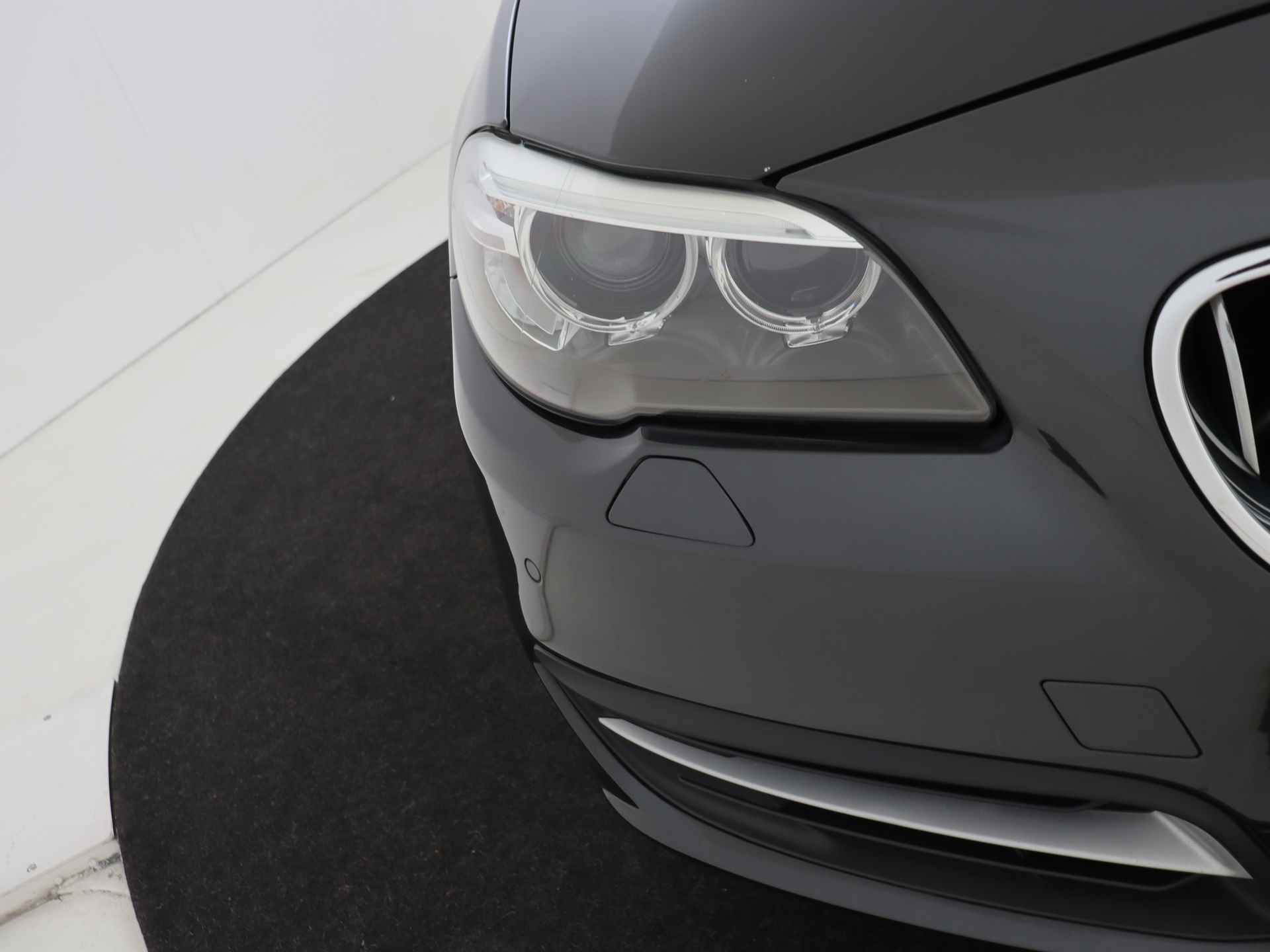 BMW 5 Serie Touring 518d High Executive Automaat | Panorama dak | Leder | Navigatie - 13/35