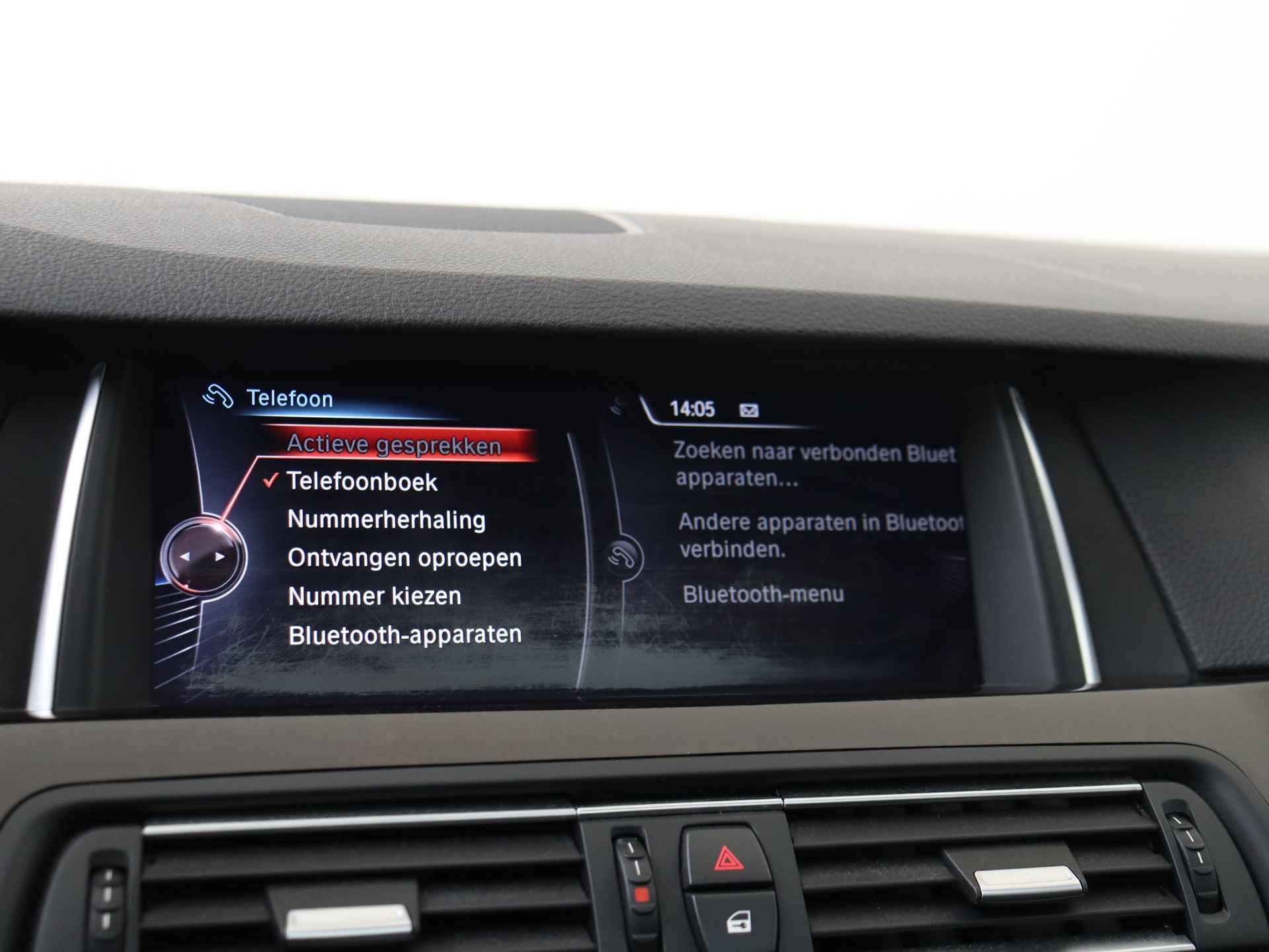 BMW 5 Serie Touring 518d High Executive Automaat | Panorama dak | Leder | Navigatie - 17/35