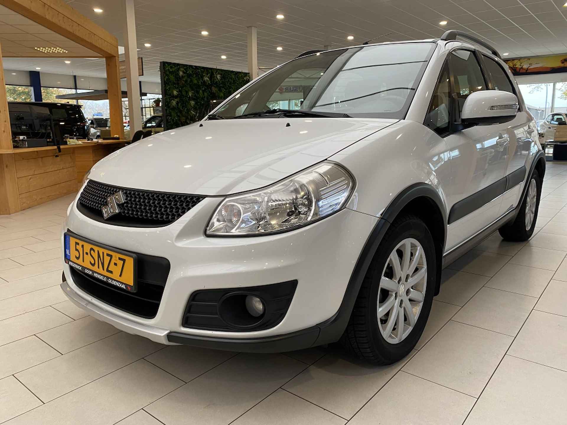 Suzuki SX4 1.6 Executive [CLIMATE CONTROL | NAVIGATIE] - 3/24