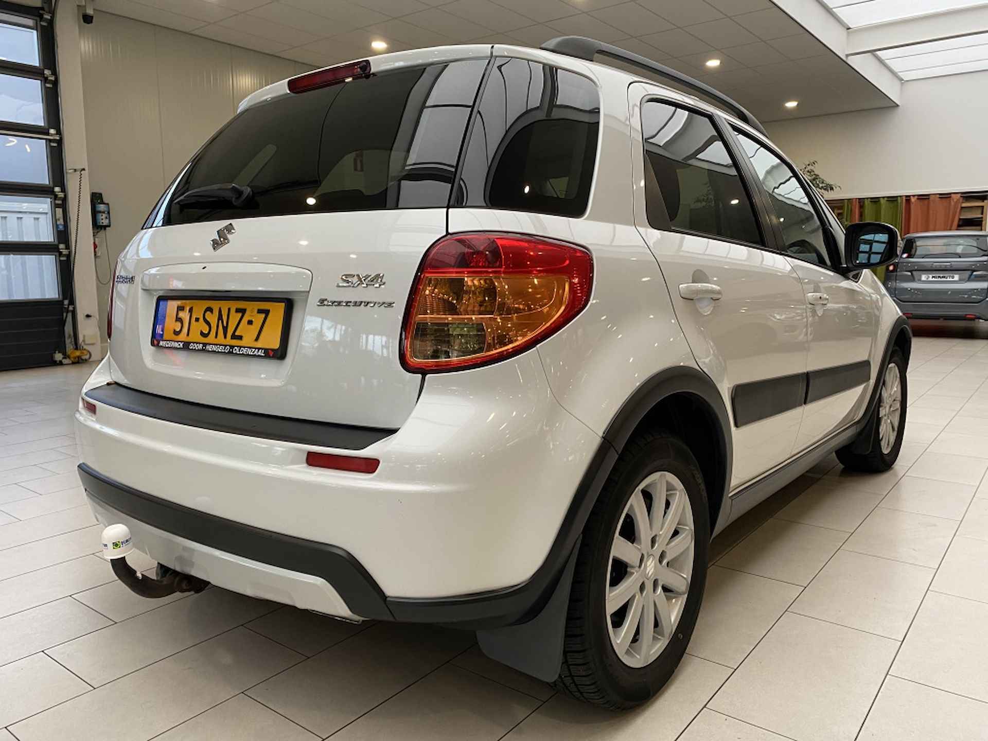 Suzuki SX4 1.6 Executive [CLIMATE CONTROL | NAVIGATIE] - 8/24