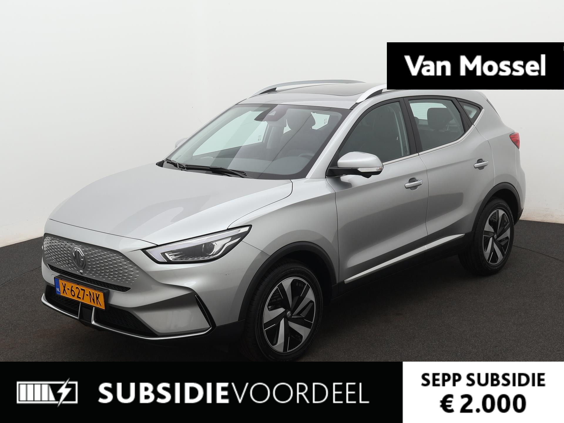 MG ZS EV Long Range Luxury 70 kWh | WLTP 440KM | Panorama/Schuif-Kanteldak | 360° Cam | ACC | Navigatie | DAB | 17"LMV | Stoel Verwarming |