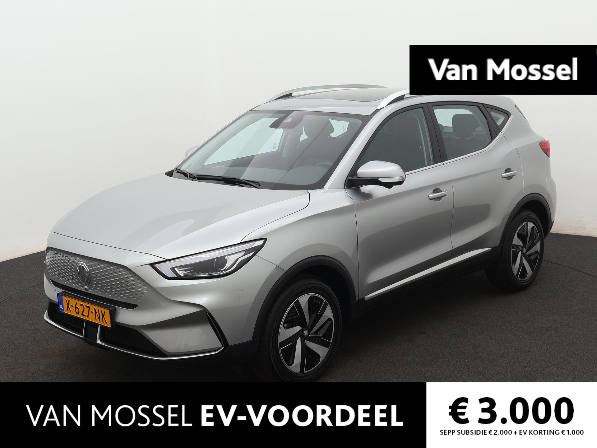 MG ZS EV Long Range Luxury 70 kWh | WLTP 440KM | Panorama/Schuif-Kanteldak | 360° Cam | ACC | Navigatie | DAB | 17"LMV | Stoel Verwarming |