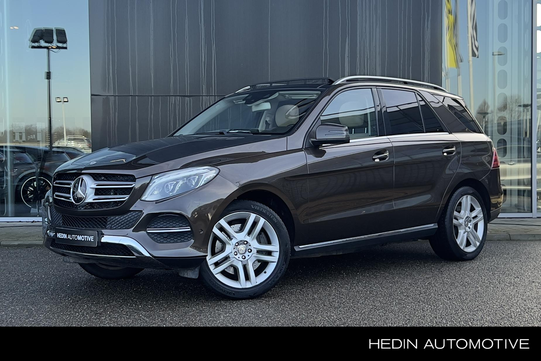 Mercedes-Benz GLE GLE 500e Automaat 4MATIC | Distronic+ | Airmatic | Memory | Panoramadak | Comand Online | Harman/Kardon Audio | Standkachel | Parkpilot | Trekhaak | Spiegelpakket