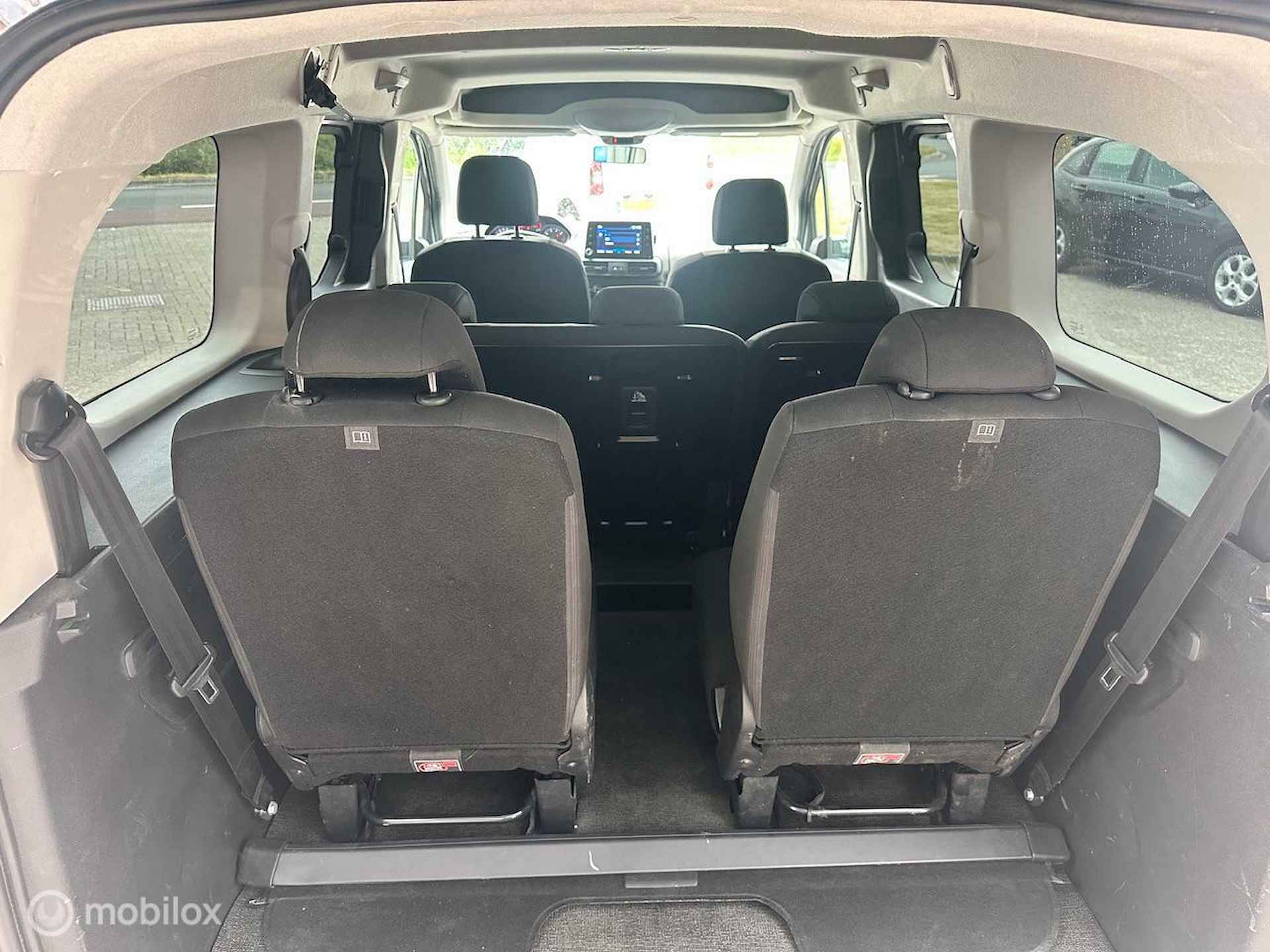 Peugeot Partner 110 PK Lengte 2 7 stoelen 12 MND BOVAG Rijklaar prijs - 23/24