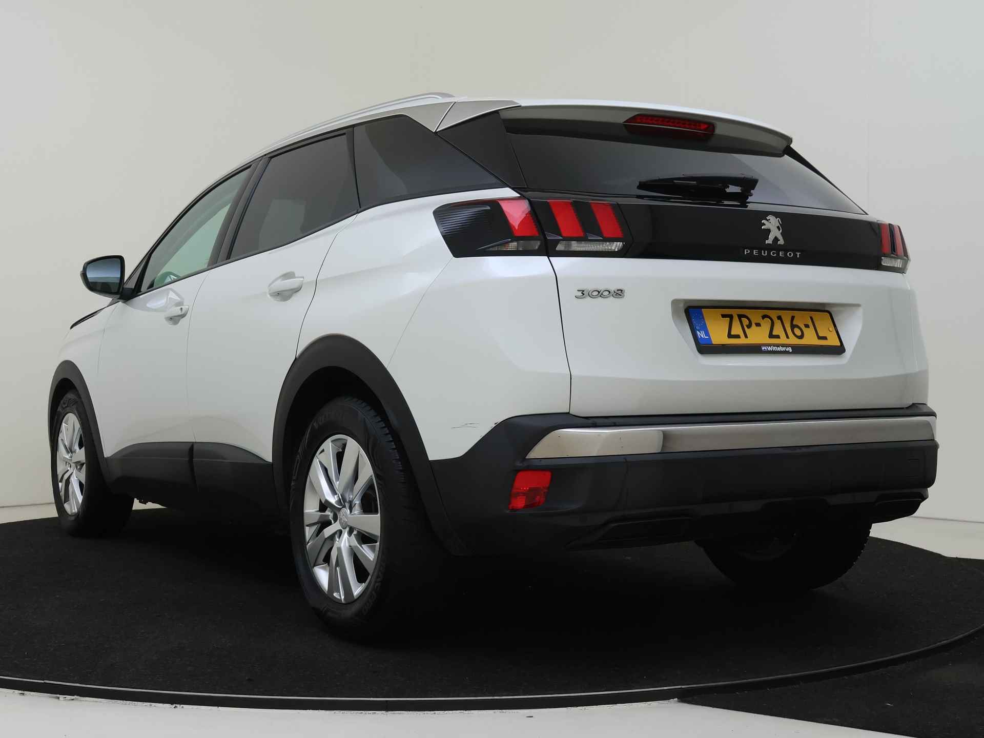 Peugeot 3008 1.2 PureTech Blue Lease Executive - 5/34