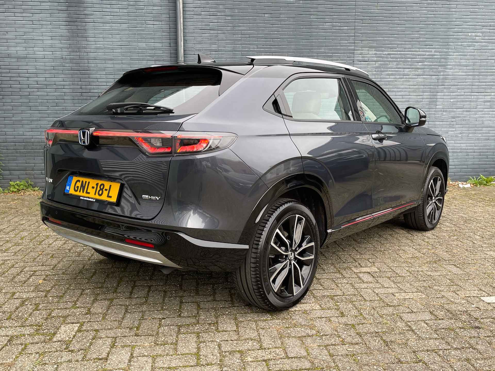 HONDA HR-V 1.5 e:HEV Hybrid 131pk Automaat Advance Style | Premium Audio | Afn. Trekhaak | Blindspot | Adaptieve Cruisecontrol | Navigatie & Carplay | - 2/38