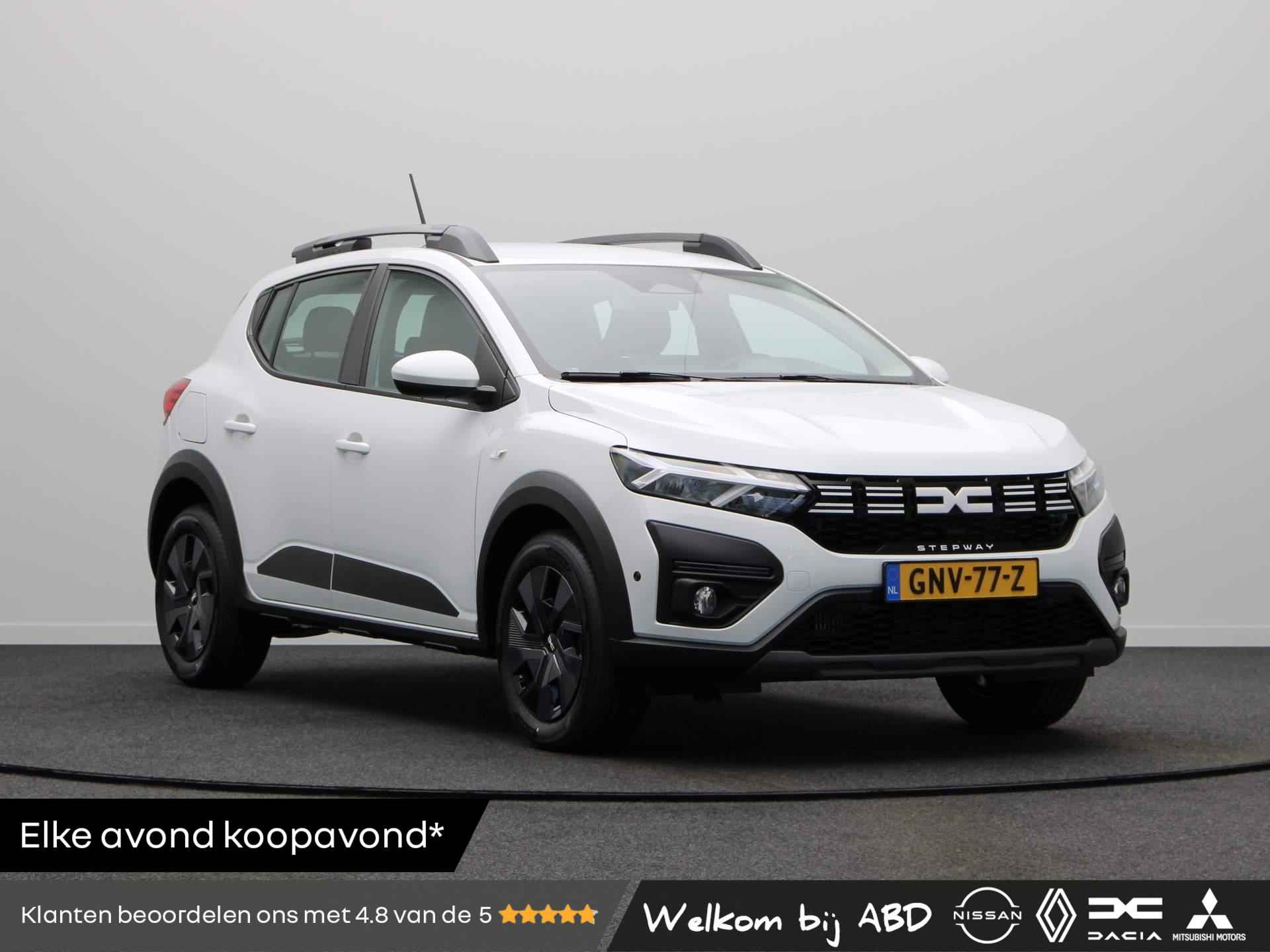 Dacia Sandero Stepway TCe 100pk ECO-G Expression | Nieuwstaat! | Achteruitrijcamera | Parkeersensoren voor en achter | Dodehoek detectie |