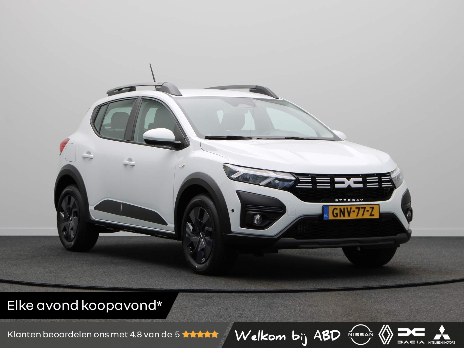 Dacia Sandero Stepway TCe 100pk ECO-G Expression | Nieuwstaat! | Achteruitrijcamera | Parkeersensoren voor en achter | Dodehoek detectie |