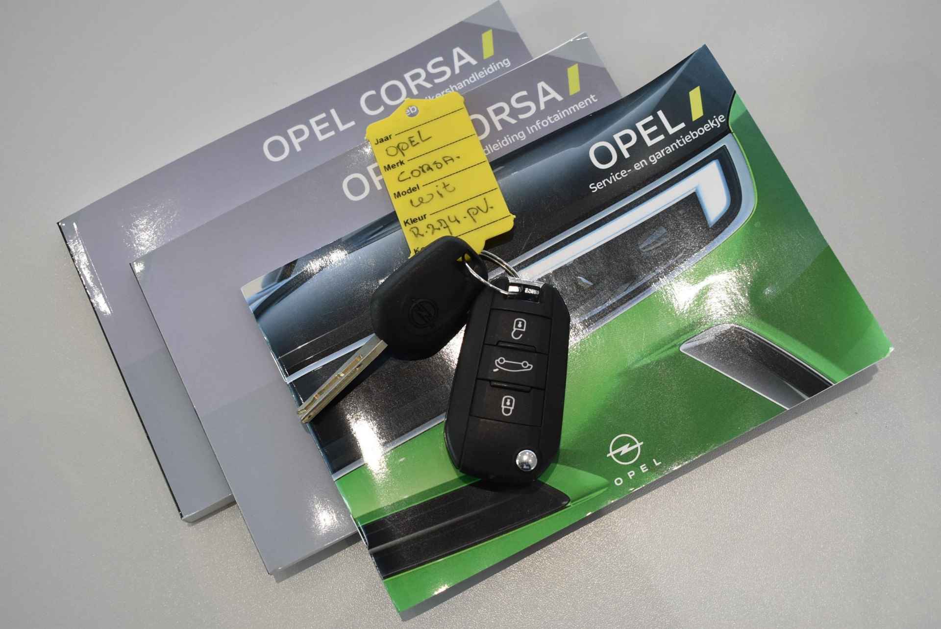Opel Corsa 1.2 GS Line 100pk | LMV | Navigatie | Cruise | Apple Carplay/Android Auto - 37/44
