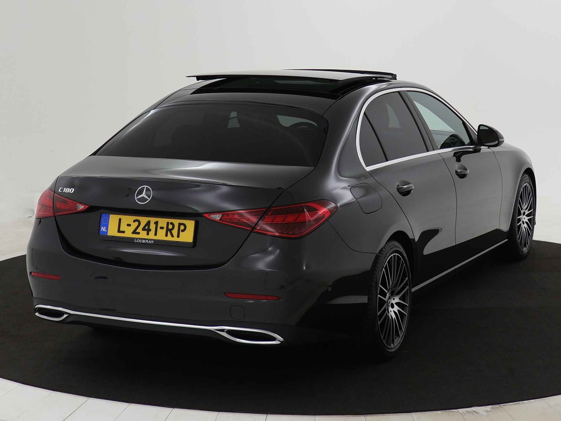 Mercedes-Benz C-Klasse 180 Luxury Line | Panoramadak | Stoelverwarming | Parkeersensoren + Camera | Elektrische achterklep | Inclusief 24 maanden Certified garantie | - 19/44