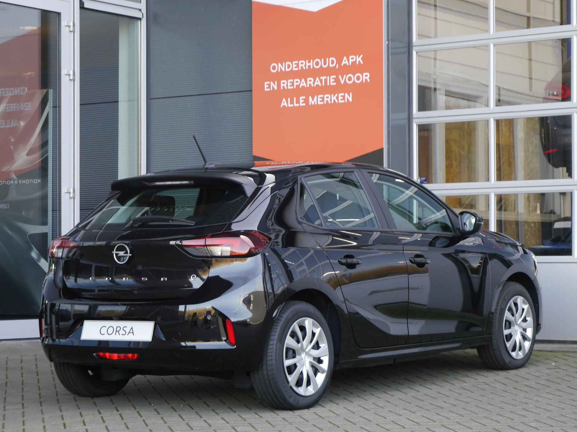 Opel Corsa E 50kwh | Nieuwe auto | Achteruitrijcamera | Stoel en stuurverwarming | Keyless start | Dodehoekdetectie | Armleuning voor | Led verlichting | Parkeersensoren voor en achter - 5/35