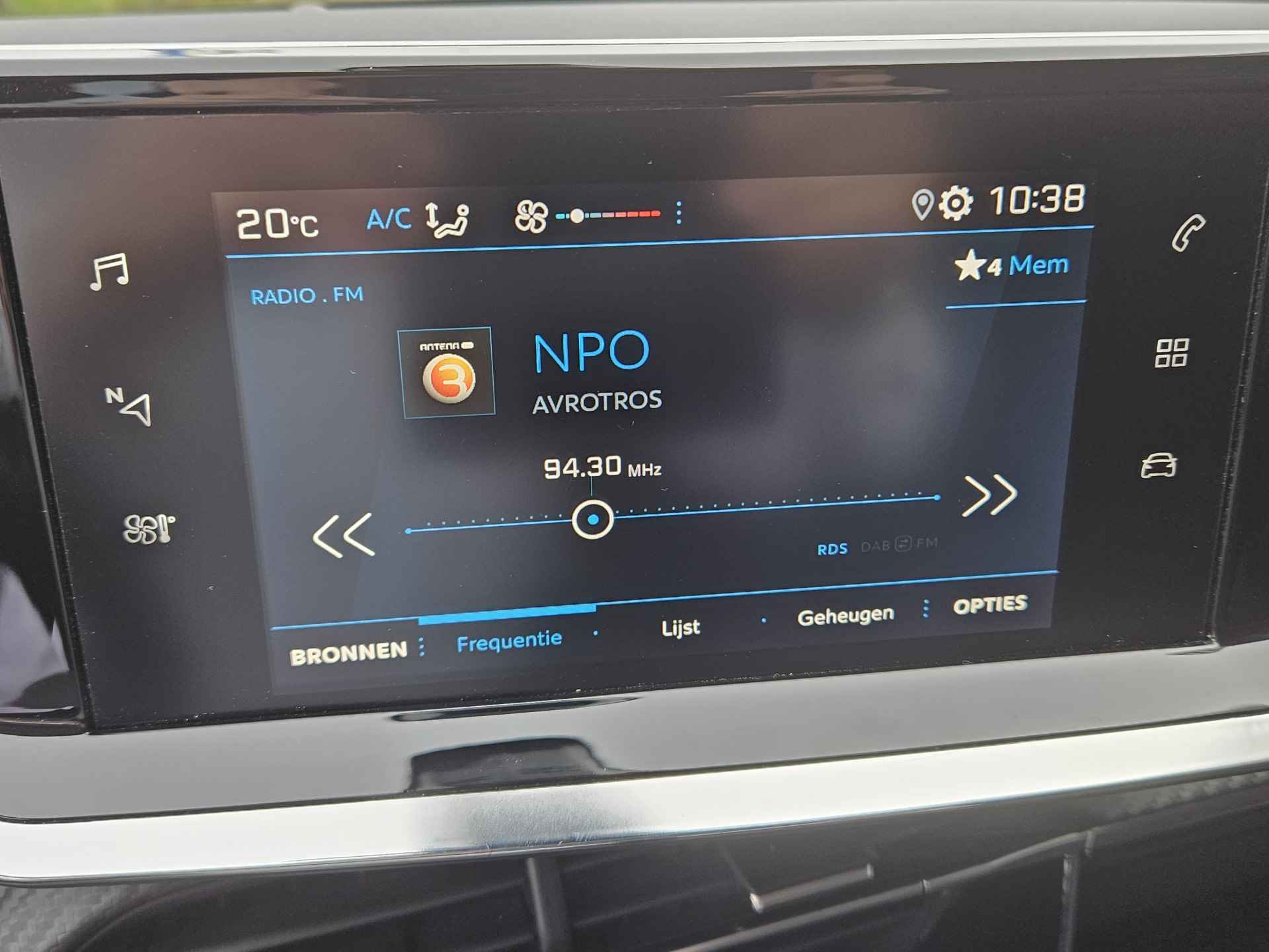 Peugeot 208 1.2 PureTech Active 100 PK Navigatie via Apple Carplay en Android Auto | Parkeersensoren | Bluetooth | - 17/33