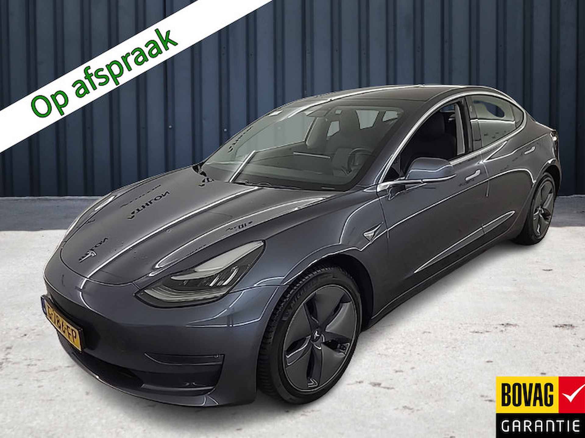 Tesla Model 3 Long Range AWD 75 kWh (461 PK) 1e-Eig, Tesla-Dealer-Onderh, 12-Mnd-BOVAG, NL-Auto, Panoramadak, Leer, Autopilot, Keyless-Entry/Start, Achteruitrijcamera, Parkeersensoren, Bluetooth, Premium-Audio, Stoelverwarming-V+A, DAB, Licht-Zicht-Pakket, Lm-Velgen-18Inch, Privacy-Glas - 1/19