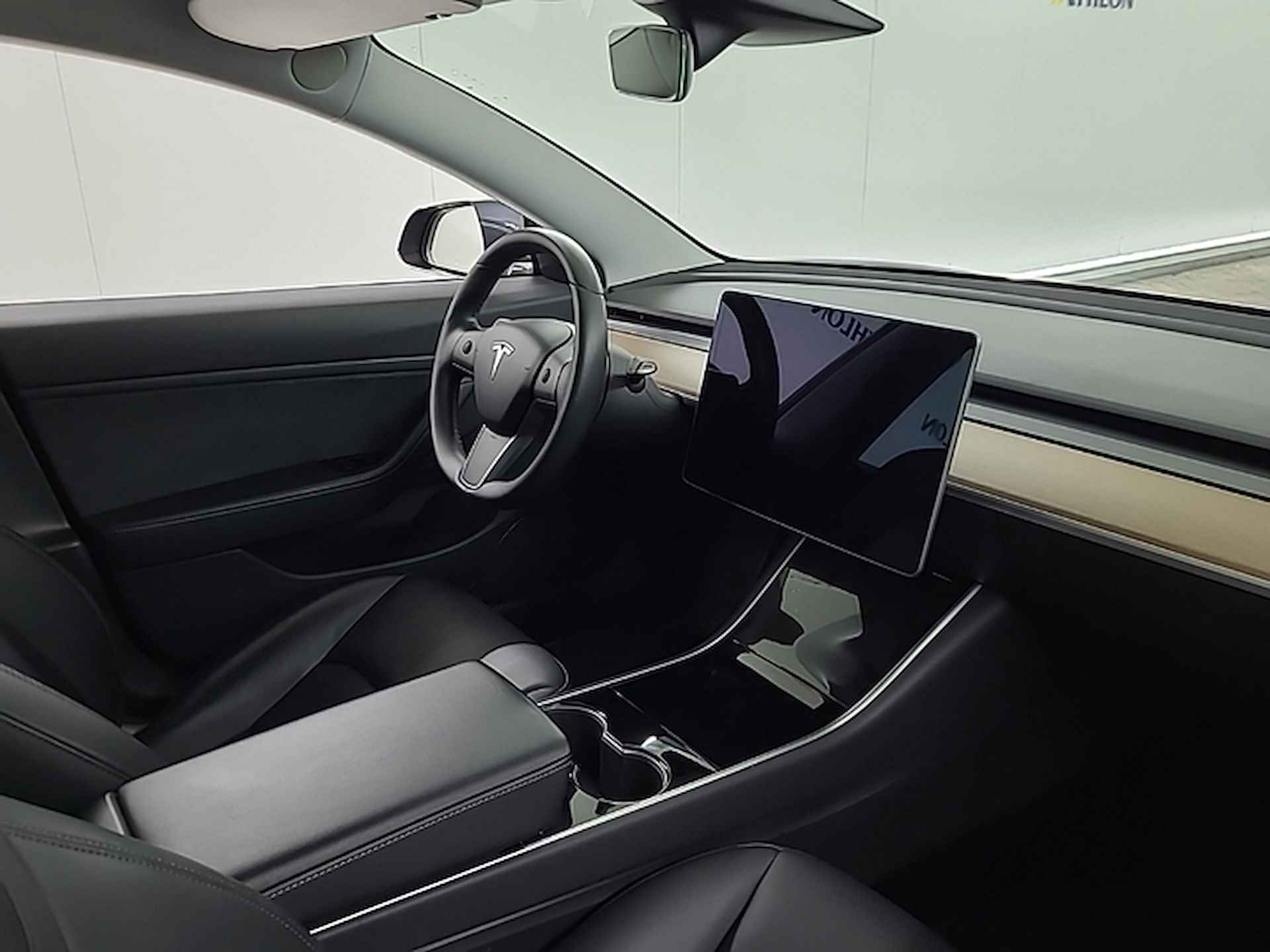 Tesla Model 3 Long Range AWD 75 kWh (461 PK) 1e-Eig, Tesla-Dealer-Onderh, 12-Mnd-BOVAG, NL-Auto, Panoramadak, Leer, Autopilot, Keyless-Entry/Start, Achteruitrijcamera, Parkeersensoren, Bluetooth, Premium-Audio, Stoelverwarming-V+A, DAB, Licht-Zicht-Pakket, Lm-Velgen-18Inch, Privacy-Glas - 7/19