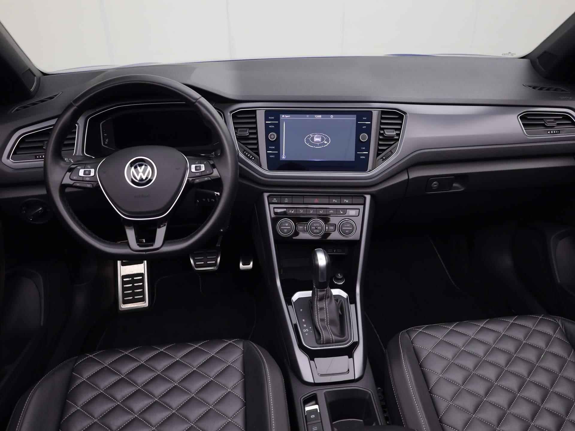 Volkswagen T-Roc Cabrio 1.5TSI/150PK R-Line Blackstyle DSG · Navigatie · Parkeersensoren + camera · Leder - 18/39