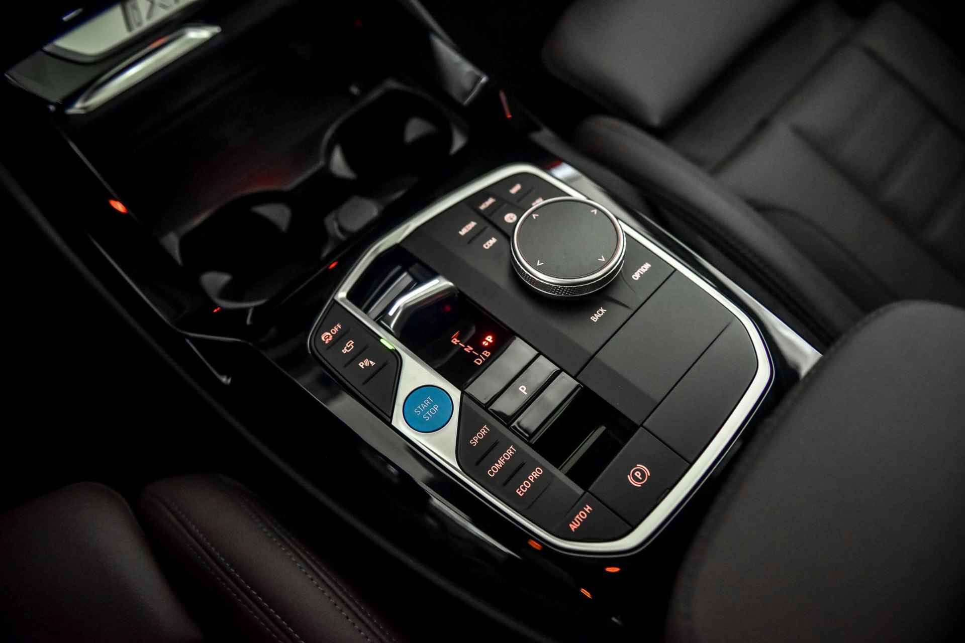 BMW iX3 High Executive Edition 80 kWh | Parking Assistant Plus | Stuurwielrand verwarmd - 18/22