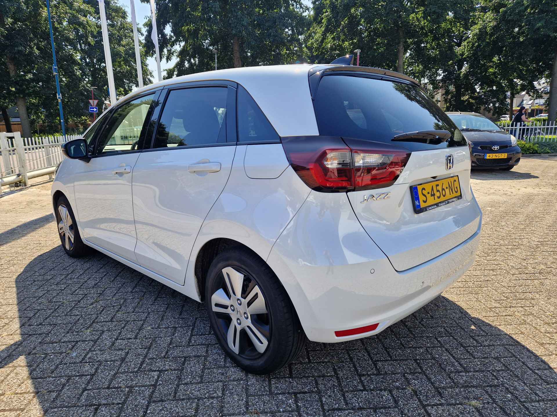 Honda Jazz 1.5 e:HEV Executive Navigatie, Parkeersensoren V+A, Apple/Android , All-in Rijklaarprijs - 9/20