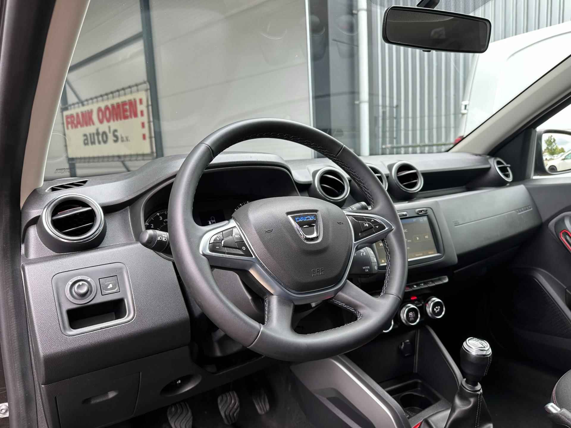 Dacia Duster 1.3 TCe Tech Road + Navigatie | 360 Camera | Climate | Cruise | Bluetooth | LED - 15/27