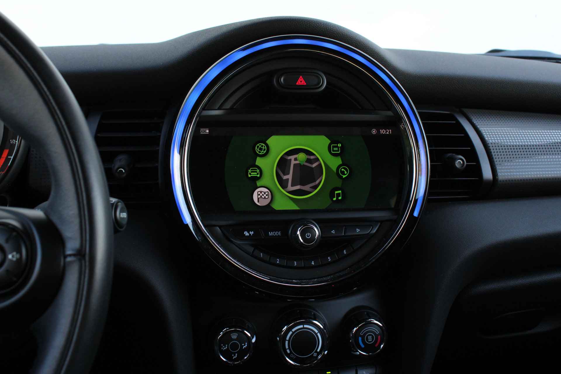 MINI Hatchback Cooper Salt / LED / Comfort Access / Harman-Kardon / Park Assistant / Stoelverwarming / Navigatie / Cruise Control - 21/27