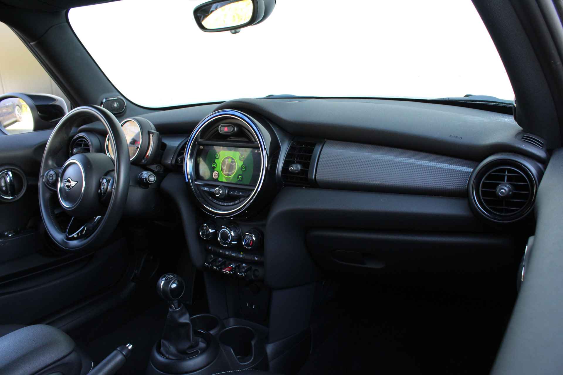 MINI Hatchback Cooper Salt / LED / Comfort Access / Harman-Kardon / Park Assistant / Stoelverwarming / Navigatie / Cruise Control - 26/27