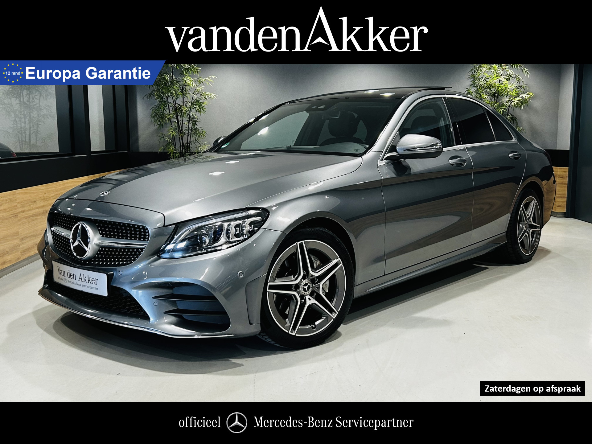 Mercedes-Benz C-Klasse 180 AMG // Panoramadak // Multibeam LED // Sfeerverlichting // Carplay // Digitaal Dashboard // Camera