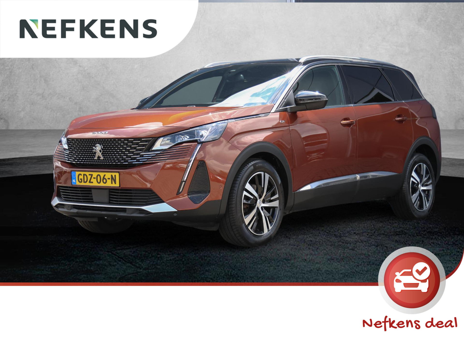 Peugeot 5008 SUV 1.2 130 pk Automaat  GT Pack | Trekhaak | 7 Zits | Achteruitrij Camera | Stoelverwarming