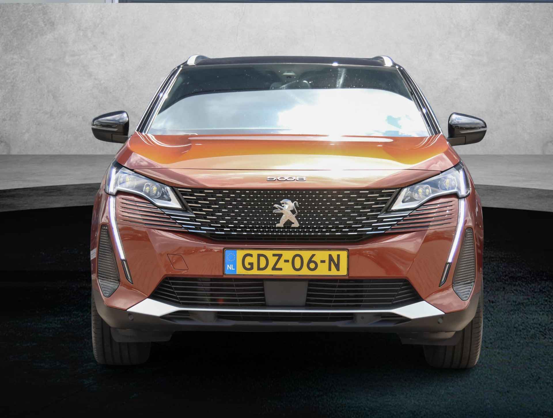 Peugeot 5008 SUV 1.2 130 pk Automaat  GT Pack | Trekhaak | 7 Zits | Achteruitrij Camera | Stoelverwarming - 3/50