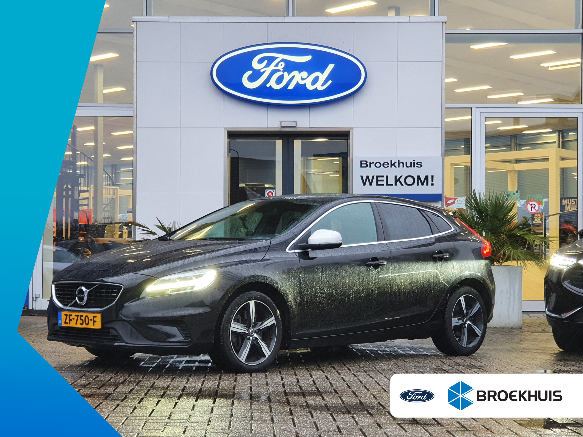 Volvo V40 1.5 T3 Polar+ Sport | Panoramadak | Harman Kardon | Cruise Control