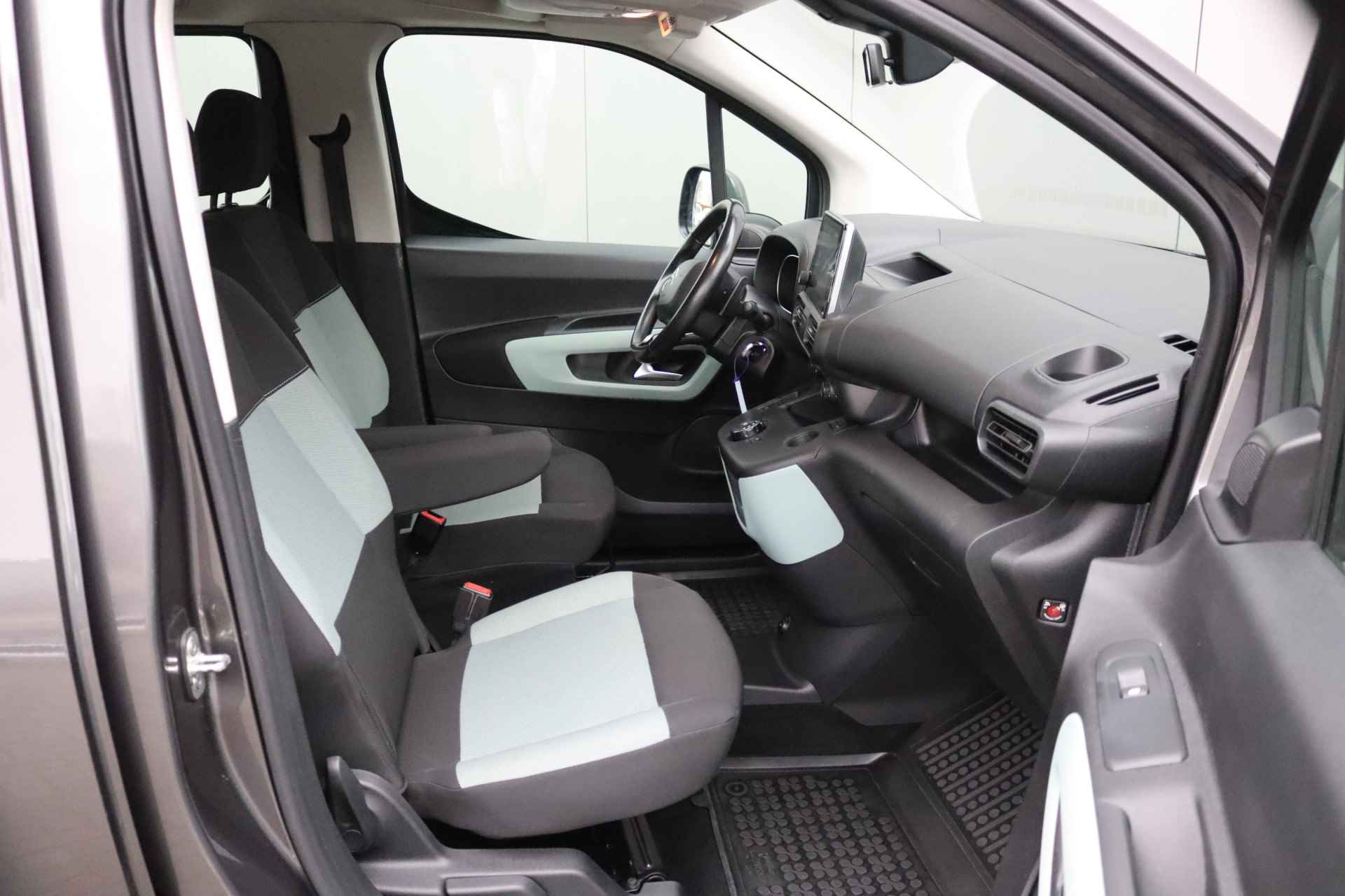 Citroën Berlingo XL 1.2 PureT. 130PK Automaat Feel Carplay-Android/Parkeerhulp/Trekhaak/Cruise-control - 12/27