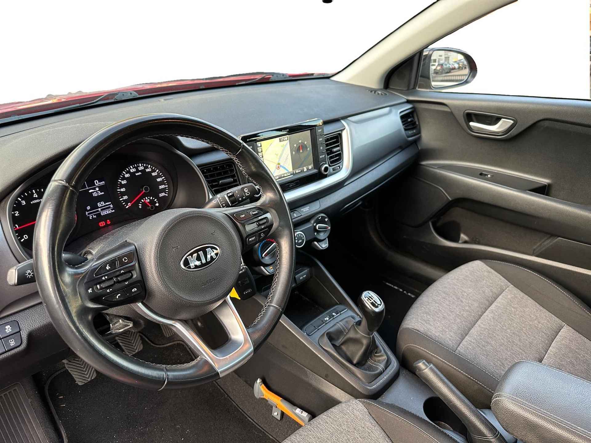 Kia Stonic 1.0 T-GDi DynamicLine - 13/27