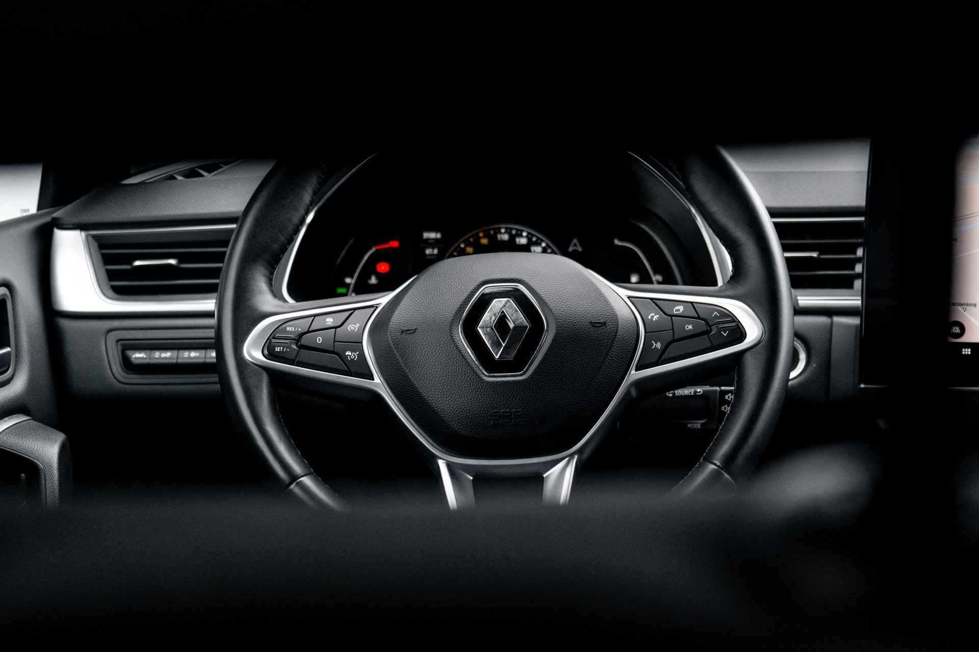 Renault Captur 1.3 TCe 140 Intens | 360 camera | Stuur en stoelverwarming | | incl. Bovag rijklaarpakket met 12 maanden garantie - 12/60