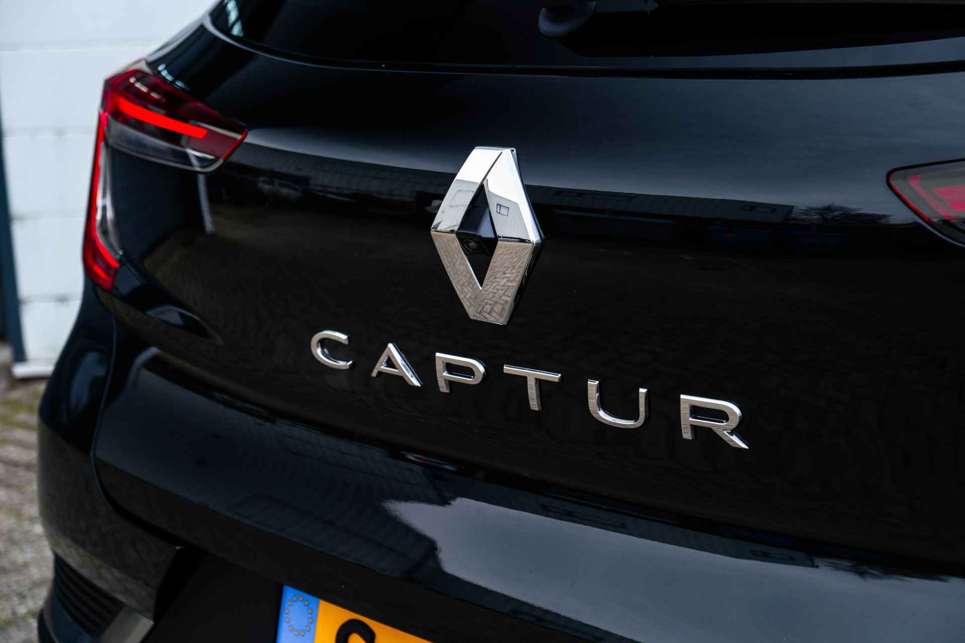 Renault Captur 1.3 TCe 140 Intens | 360 camera | Stuur en stoelverwarming | | incl. Bovag rijklaarpakket met 12 maanden garantie - 29/60