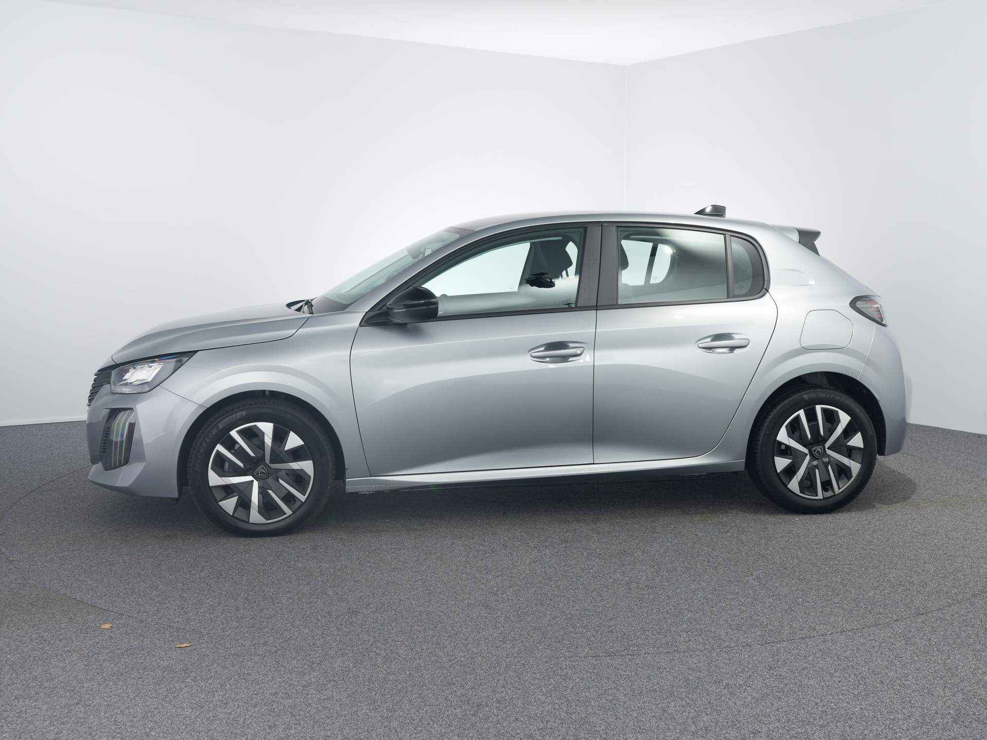 Peugeot 208 1.2 PureTech 100 Active I €4483,- Voorraad Voordeel!! - 13/30