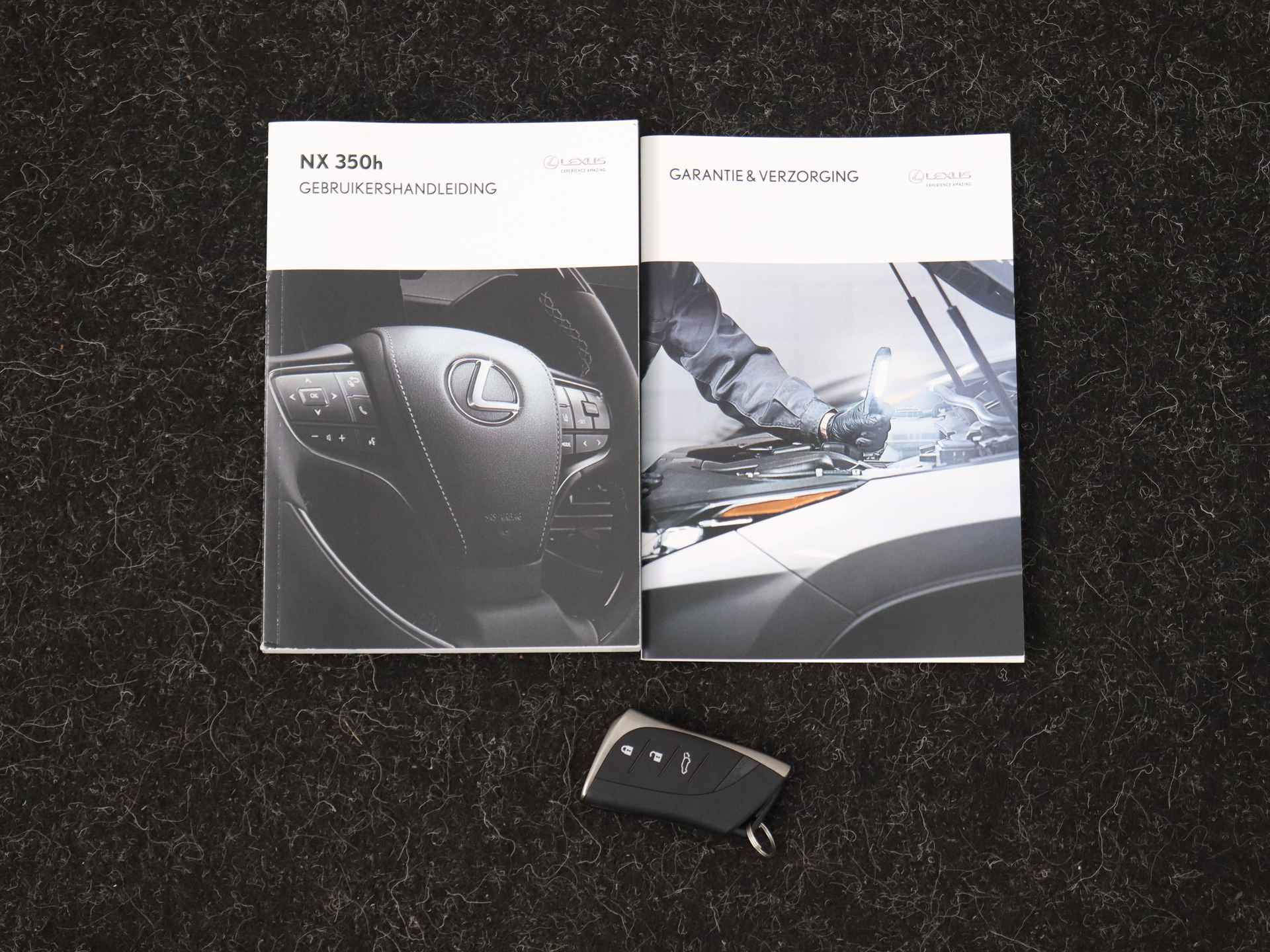 Lexus NX 350h AWD Launch Edition | Head-up Display | Stoelverwarming | 360 Graden Camera | - 13/62